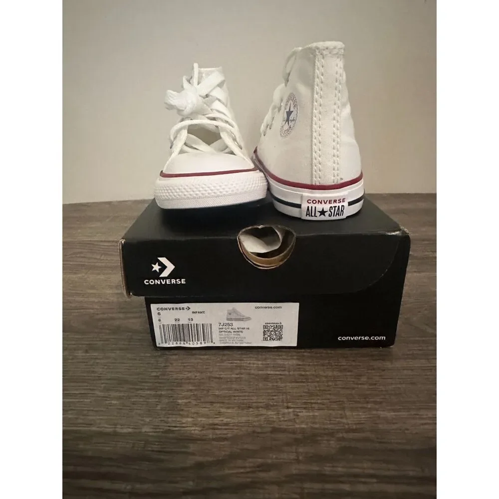 Converse Chuck Taylor All Star High Top Infant White Sneakers Size 6 NWB